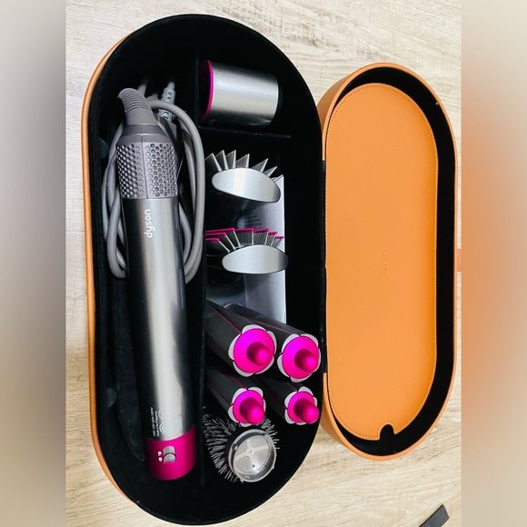 Dyson Other - Dyson Airwrap Styler Complete Set with Case